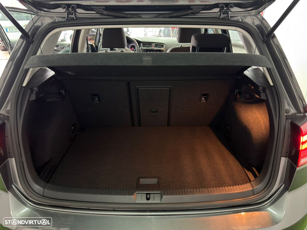 VW Golf 1.0 TSI Confortline - 18