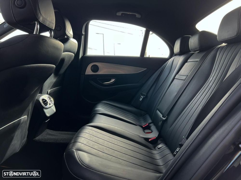 Mercedes-Benz E 220 d AMG - 9