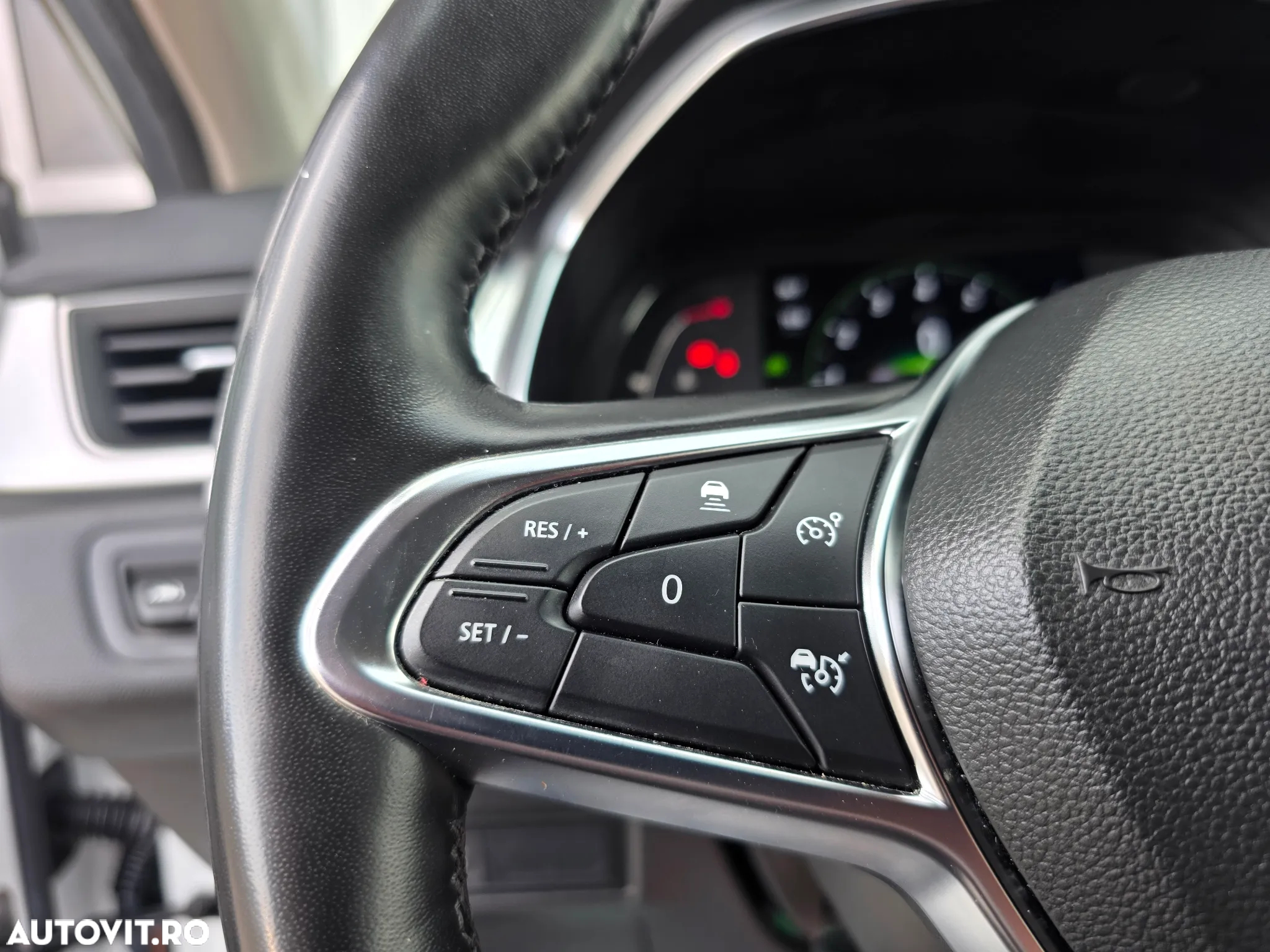 Renault Captur TCe 100 GPL Intens - 26