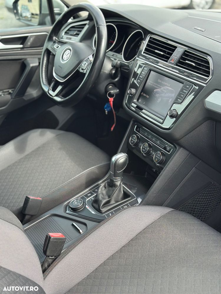Volkswagen Tiguan 2.0 TDI 4Mot DSG Comfortline - 31