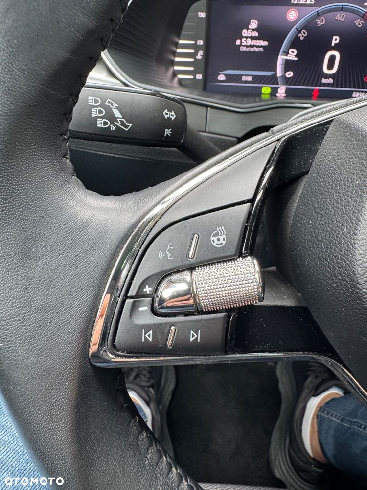 Skoda Superb 2.0 TDI SCR 4x4 Style DSG - 12