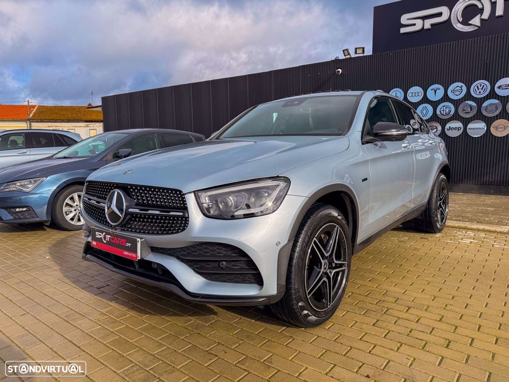 Mercedes-Benz GLC 300 de Coupe 4Matic 9G-TRONIC AMG Line - 3