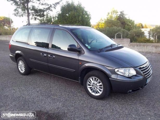 Chrysler voyager 2.8 CRD STOW&GO para peças - 1