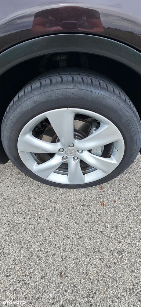Infiniti FX FX30d S - 11