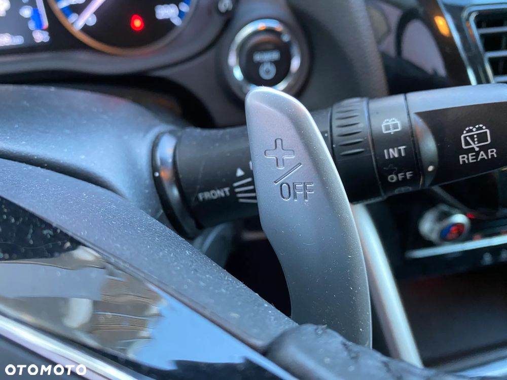 Mitsubishi Eclipse Cross 4WD Select - 24