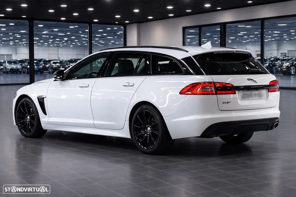 Jaguar XF Sportbrake - 4