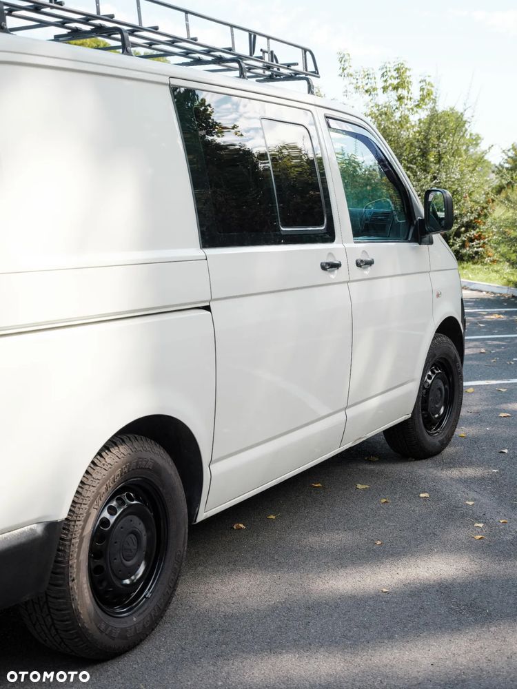 Volkswagen Transporter T5 - 12