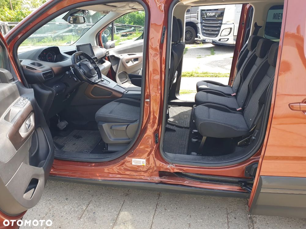 Peugeot Rifter - 27
