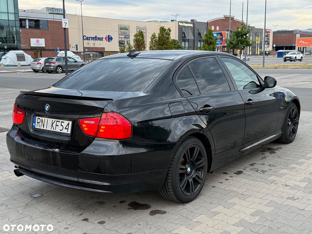BMW Seria 3 316i - 6