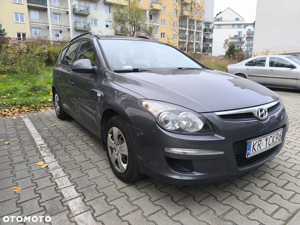 Hyundai i30 1.4 Base + World Cup - 1