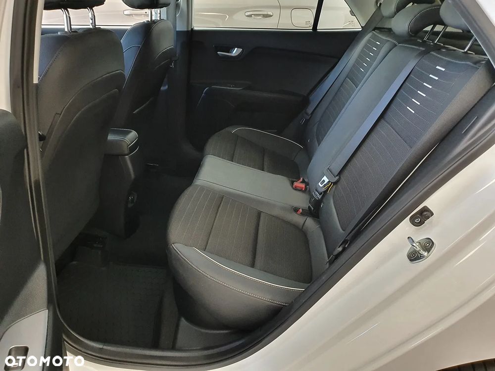 Kia Rio 1.0 T-GDI GT-Line - 13