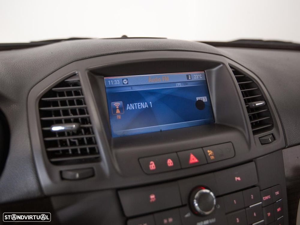 Opel Insignia - 21