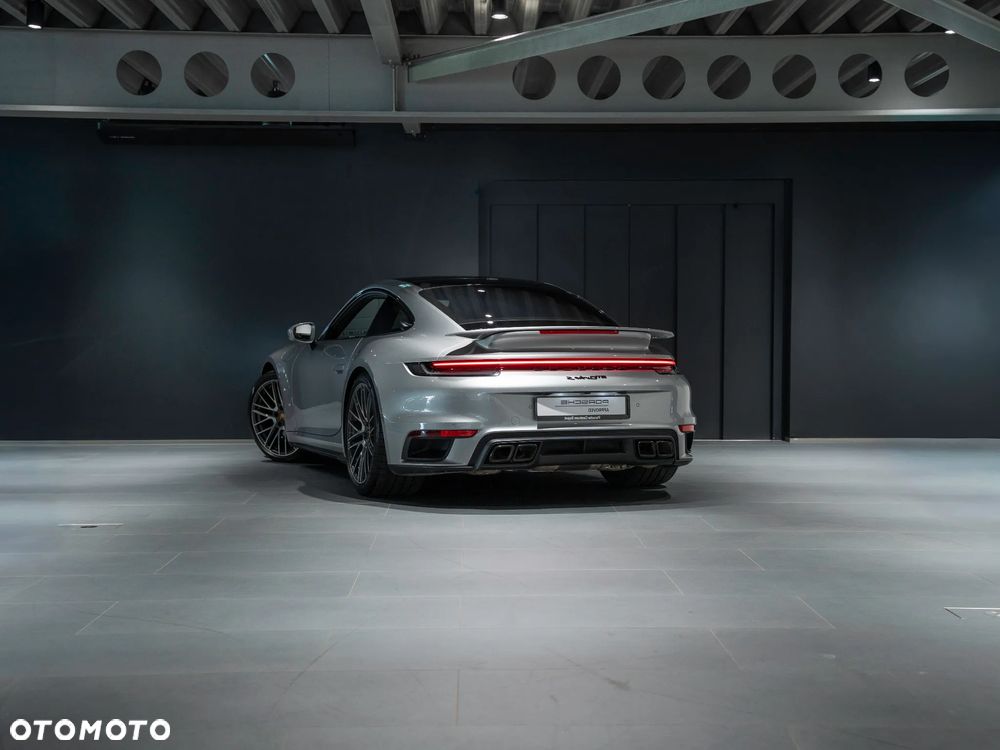 Porsche 911 Turbo S - 5