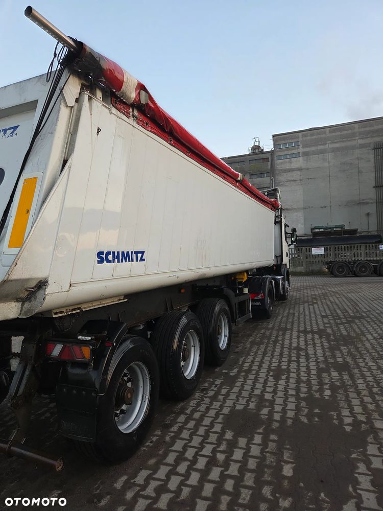 Schmitz Cargobull SKI 24 - 4