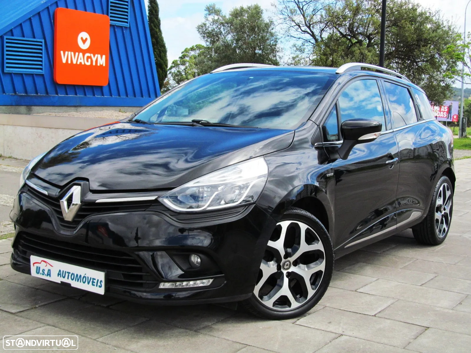 Renault Clio Sport Tourer (Energy) dCi 90 Start & Stop INTENS - 28