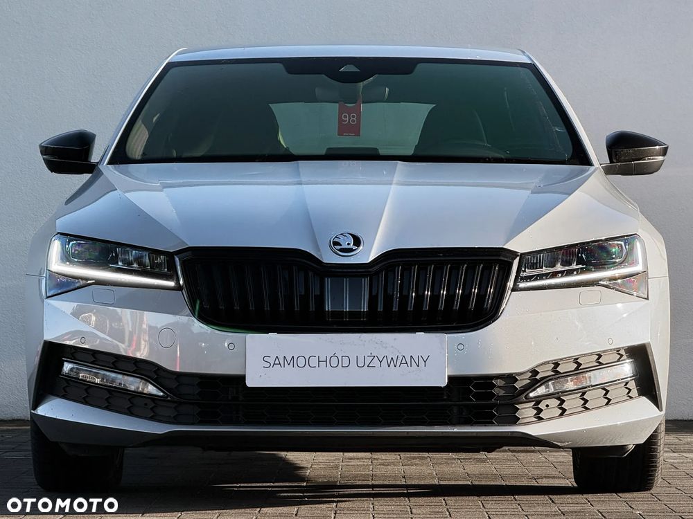 Skoda Superb 2.0 TDI SCR 4x4 Sportline DSG - 6
