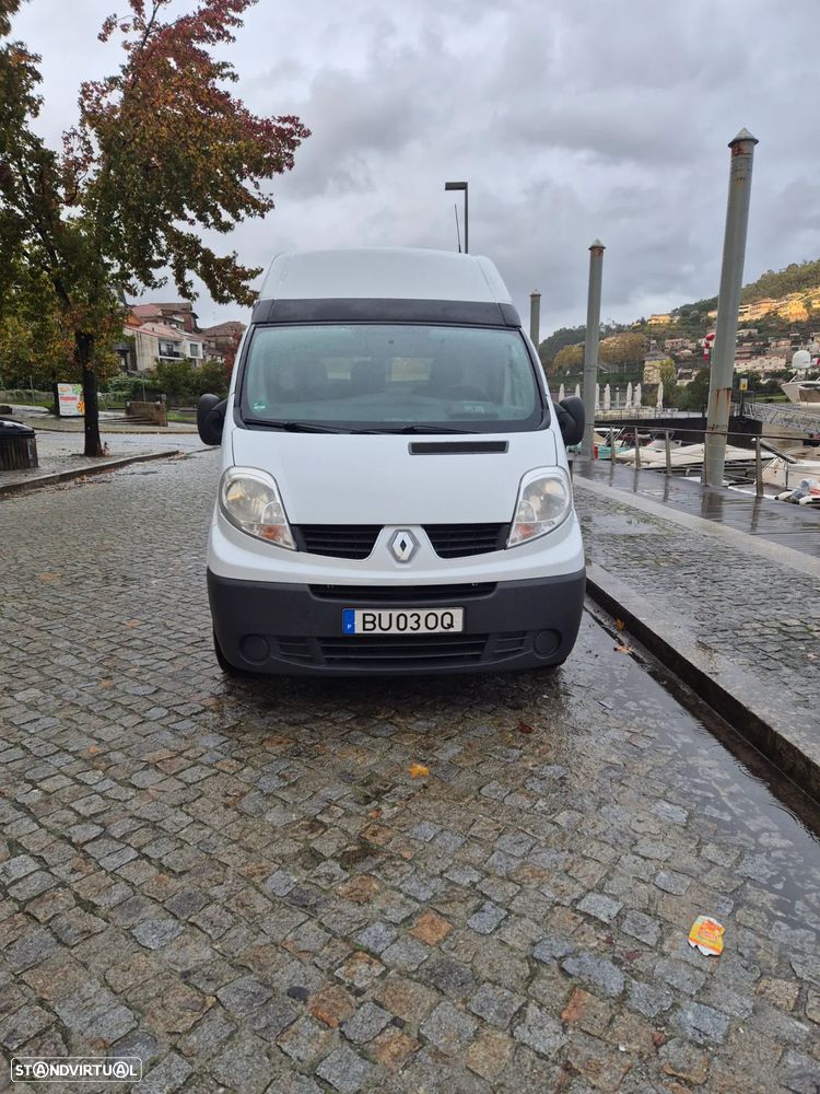 Renault Trafic - 1
