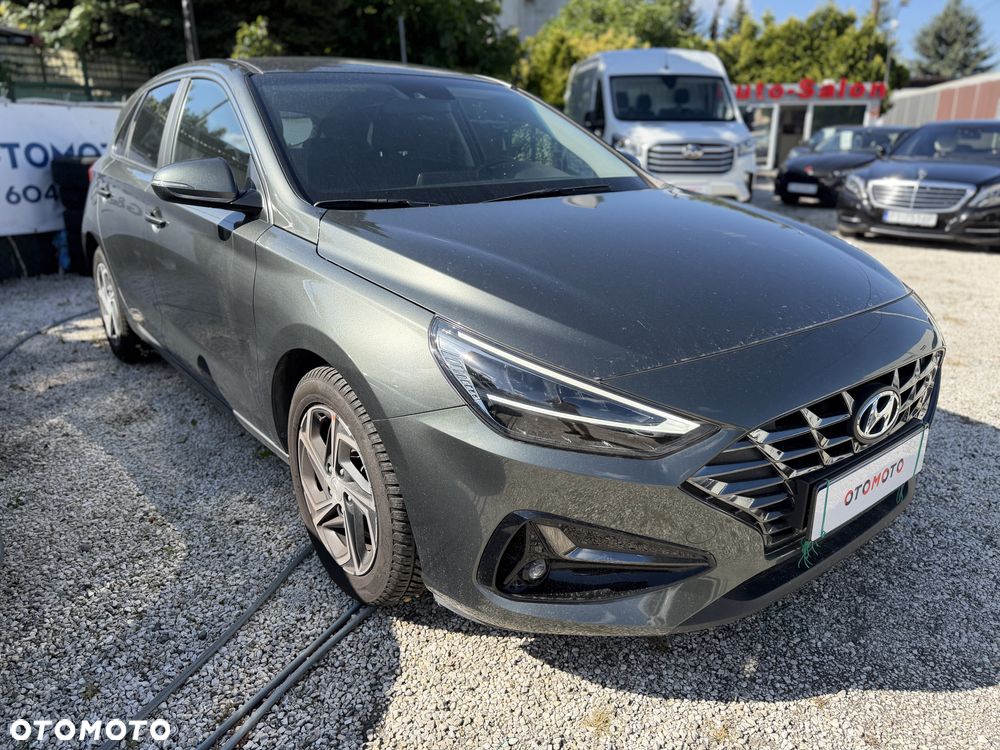 Hyundai i30 1.0 T-GDI Comfort DCT - 2