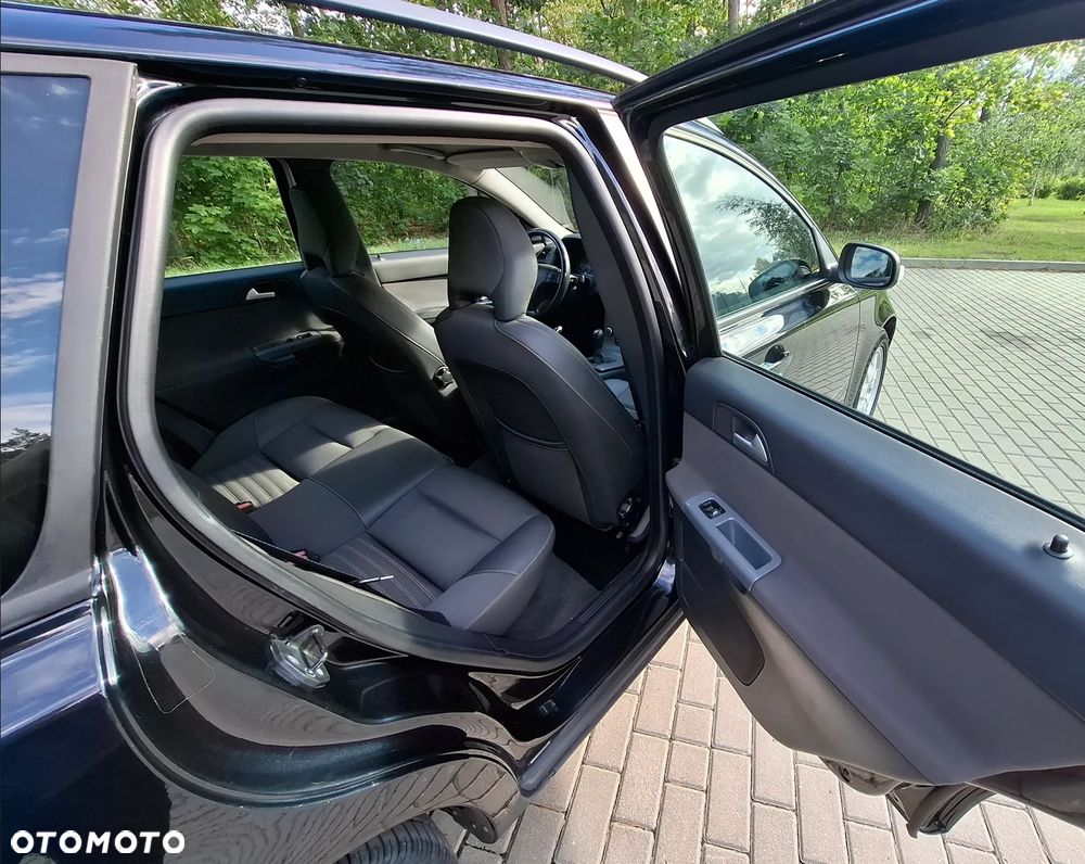 Volvo V50 1.6D Momentum - 16