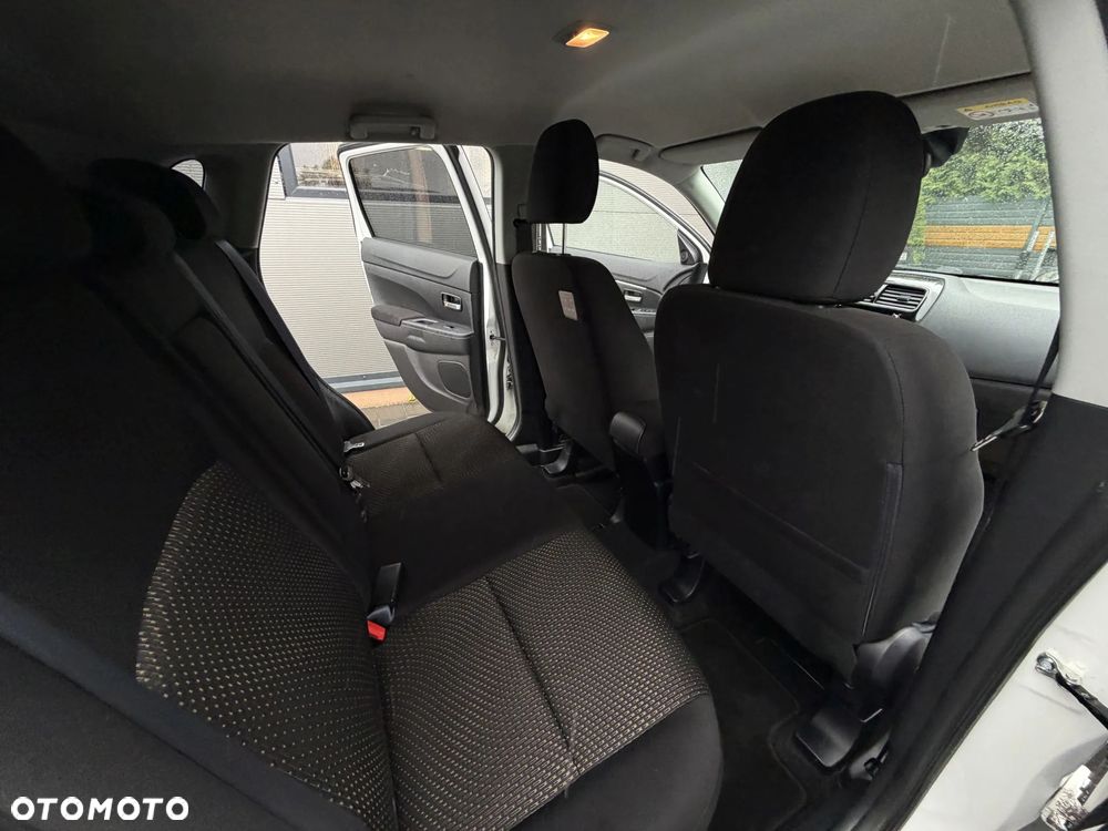 Mitsubishi ASX 1.6 2WD Diamant Edition+ - 17