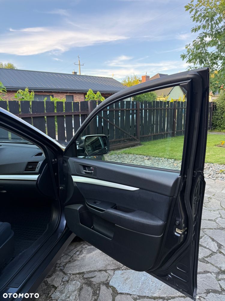 Subaru Outback 2.0 D VA - 25