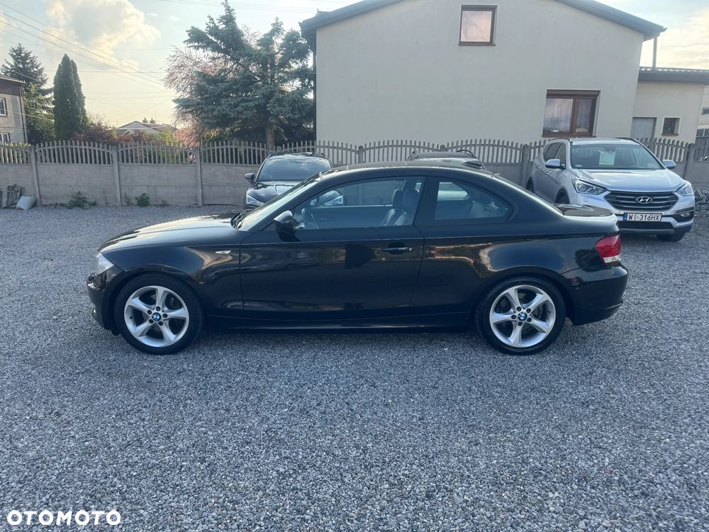 BMW Seria 1 120d DPF Edition Sport - 4