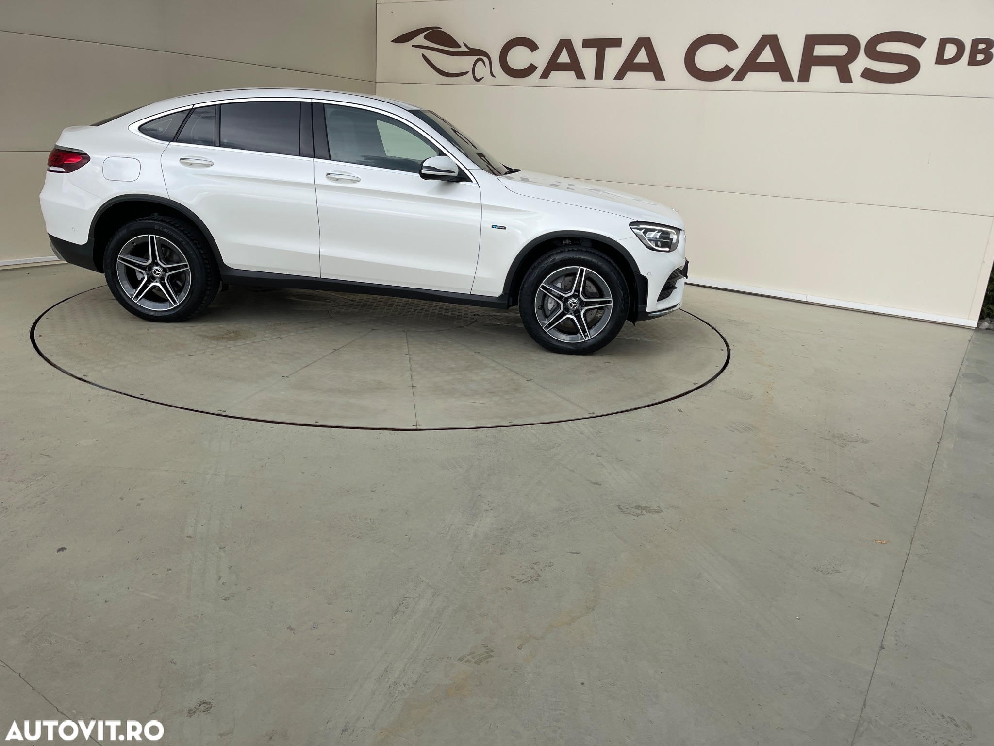 Mercedes-Benz GLC Coupe 300 de 4Matic 9G-TRONIC AMG Line - 20