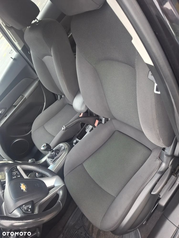 Chevrolet Cruze - 13