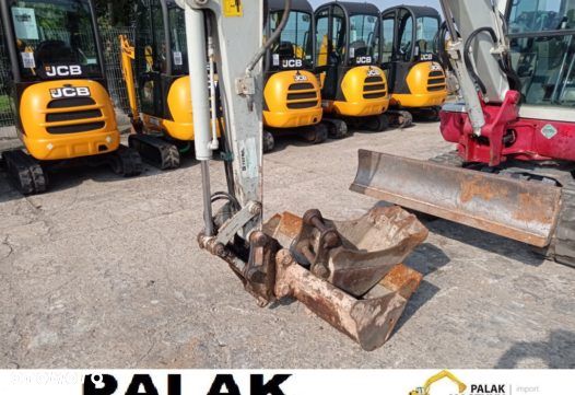 Takeuchi Mini koparka Takeuchi Tb 228  , 2015 rok - 13