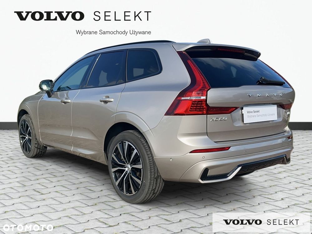 Volvo XC 60 - 8