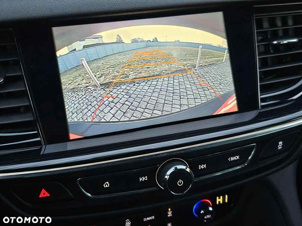 Opel Insignia 1.6 Automatik Business Innovation - 9