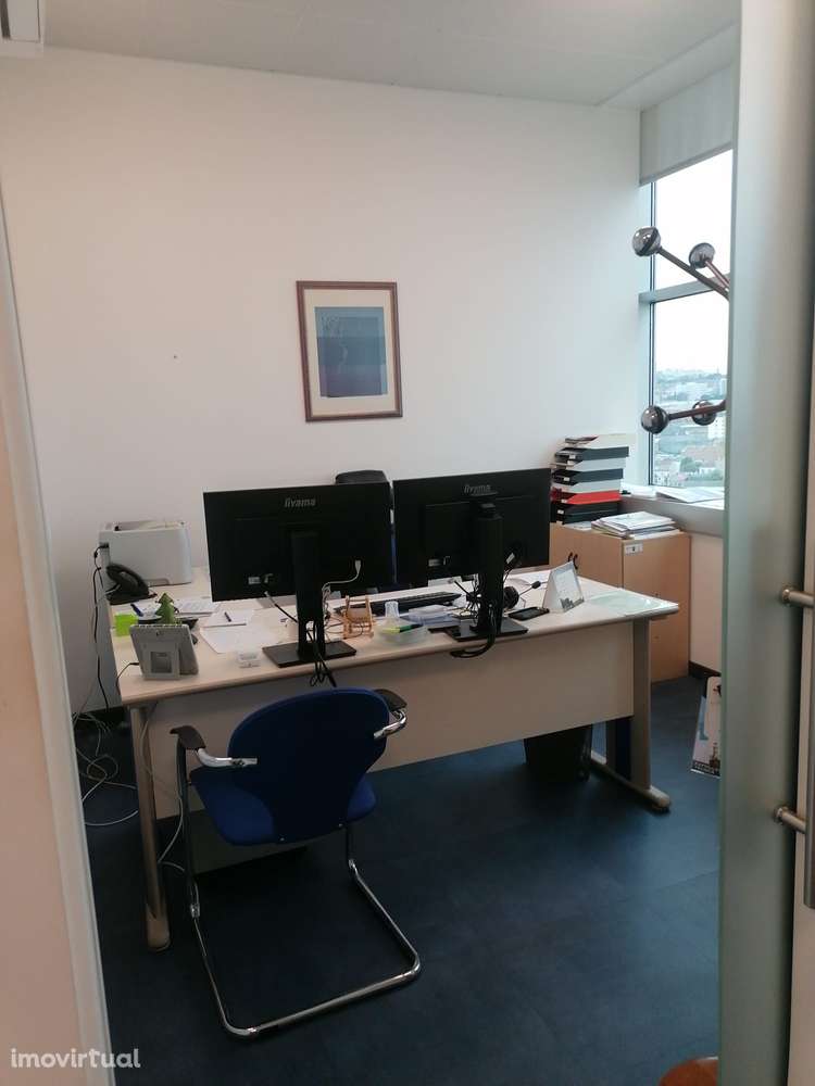 Escritório junto Futura linha metro Rubi - Grande imagem: 3/9