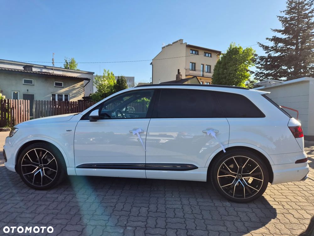 Audi Q7 - 10