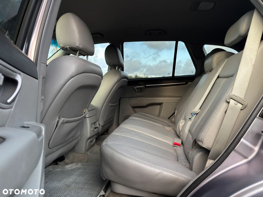 Hyundai Santa Fe - 19