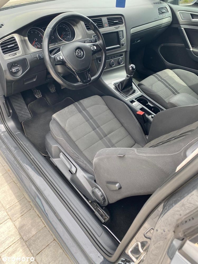 Volkswagen Golf 1.2 TSI Team - 12