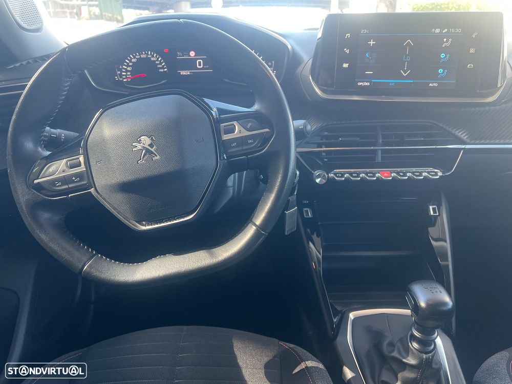 Peugeot 2008 1.2 PureTech Active Pack - 17
