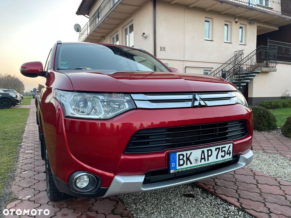Mitsubishi Outlander 2.0 Intense + 2WD - 9