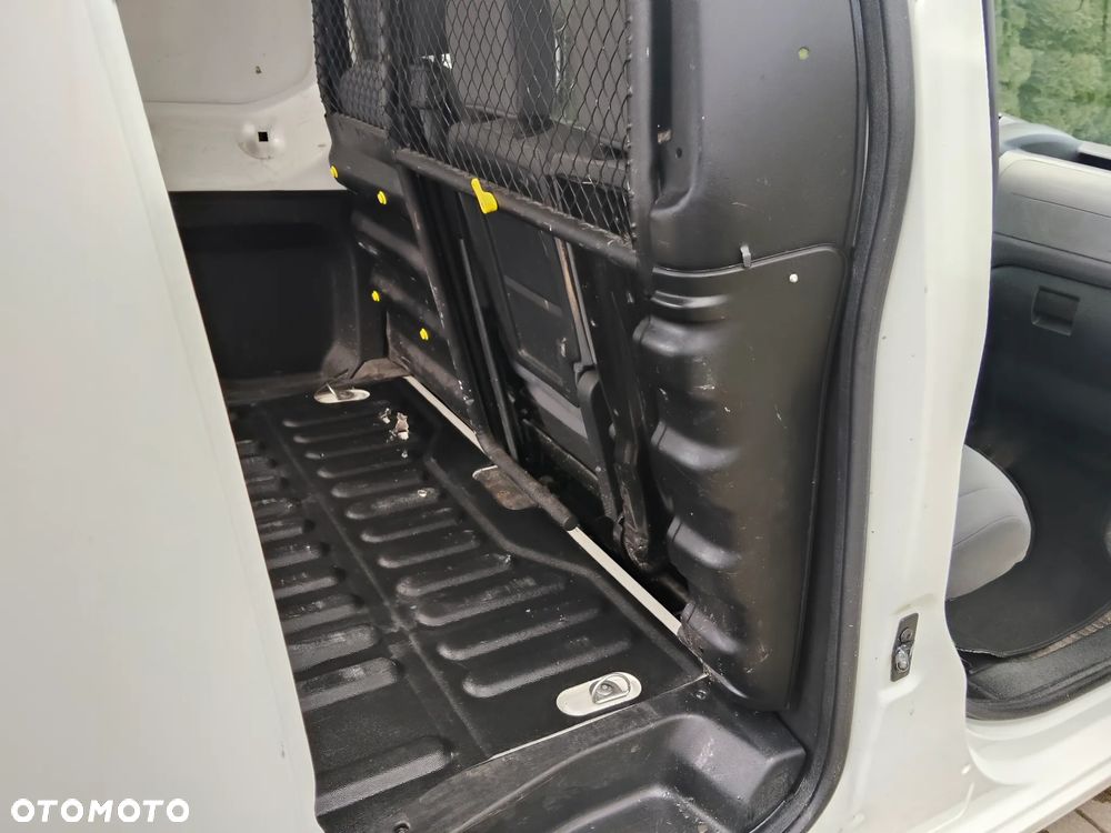 Citroën Berlingo 1.6 HDi 90 FAP C-Chic - 24