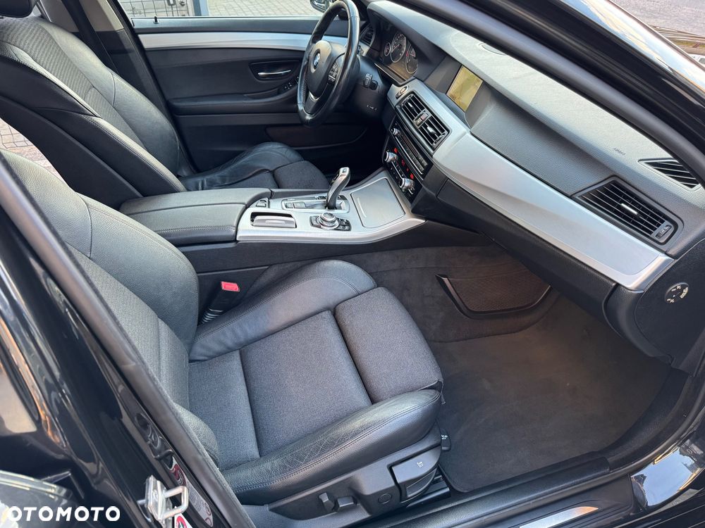BMW Seria 5 520d BluePerformance - 9