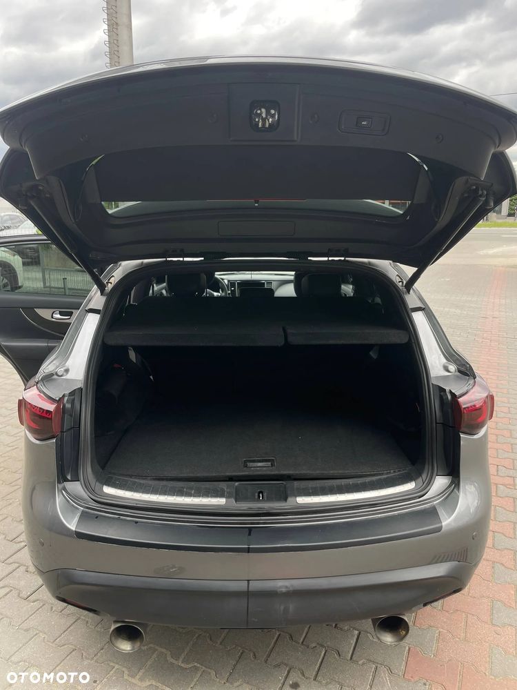 Infiniti Q70 3.7 S Premium - 20
