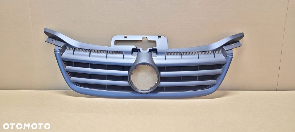 ATRAPA GRILL TOURAN CADDY 03-10 NOWY CZARNY - 2