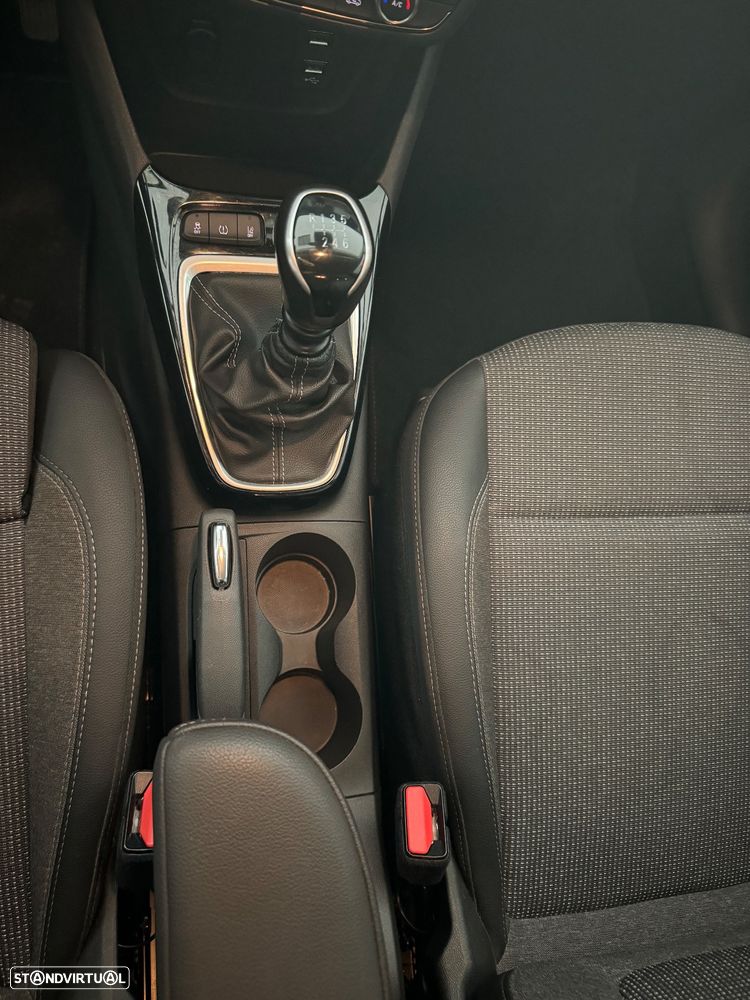 Opel Crossland X - 30