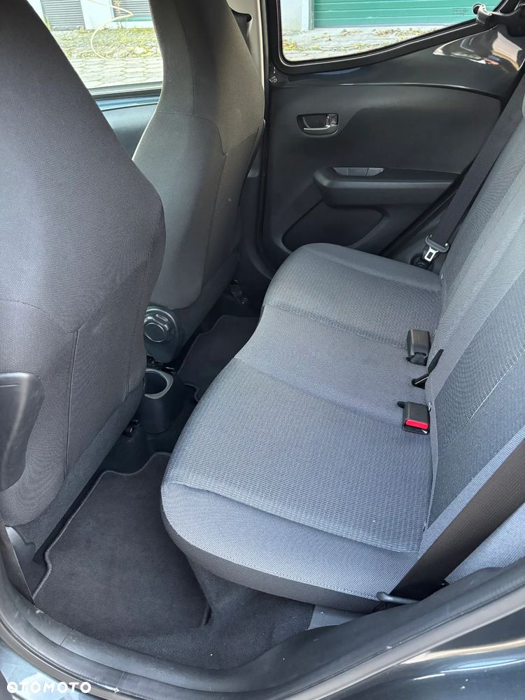 Toyota Aygo 1.0 VVT-i Color Edition - 11