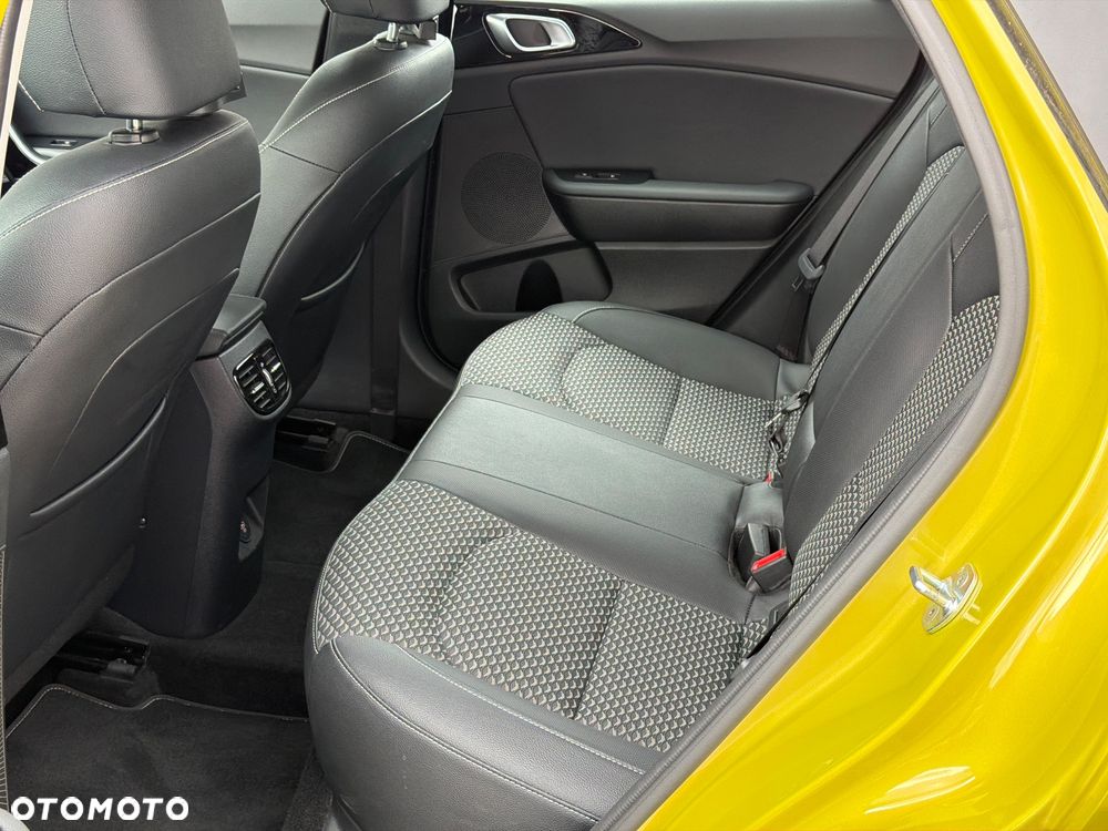 Kia XCeed 1.5 T-GDI OPF DCT7 VISION - 37