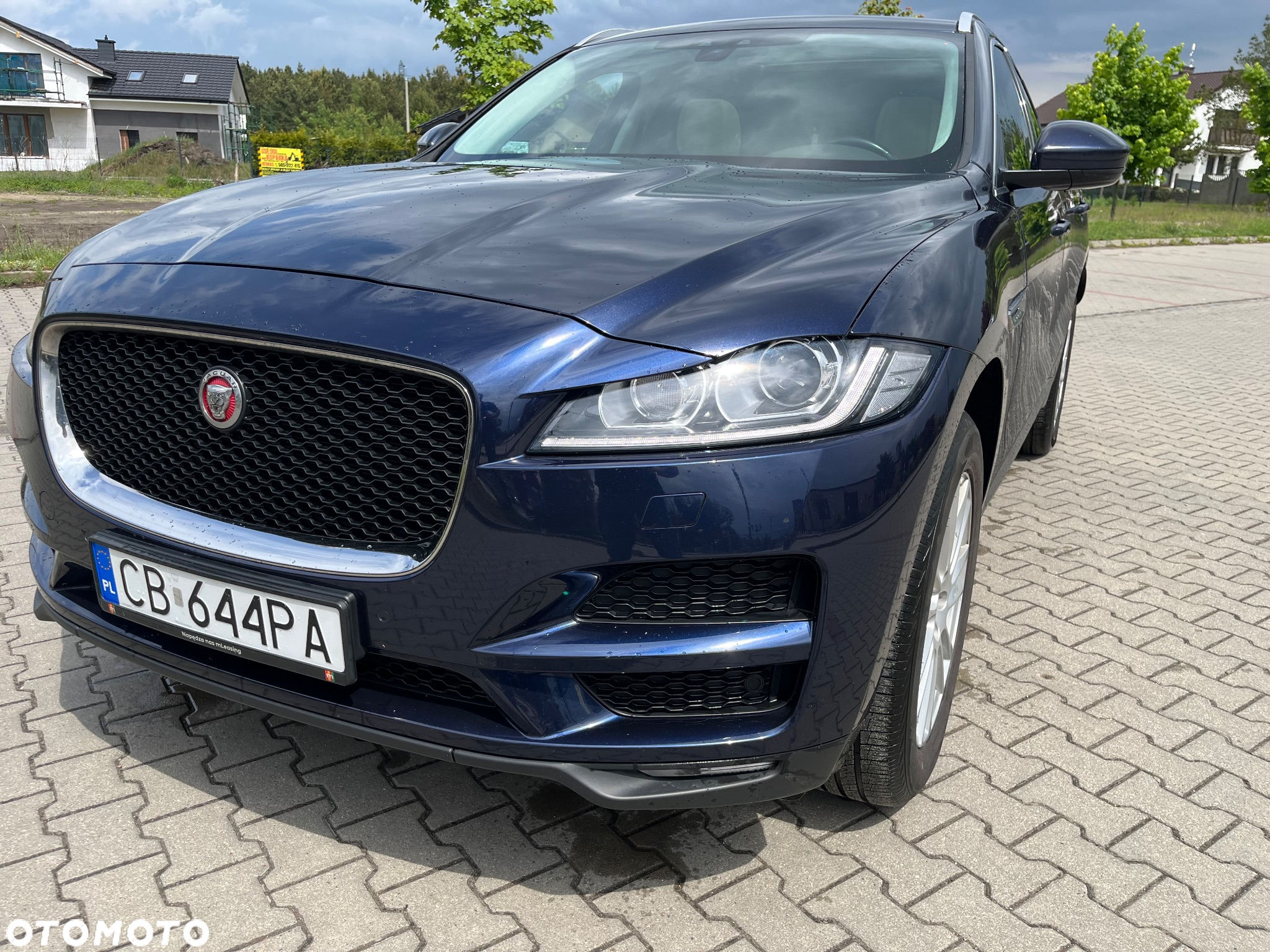 Jaguar F-Pace - 7