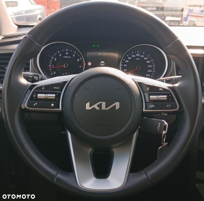 Kia Ceed 1.5 T-GDI M - 19