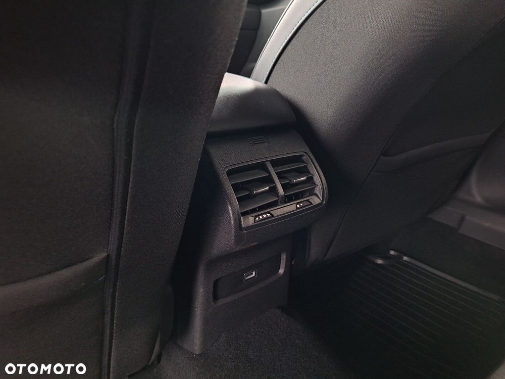 Citroën C4 1.5 BlueHDi Shine S&S - 40