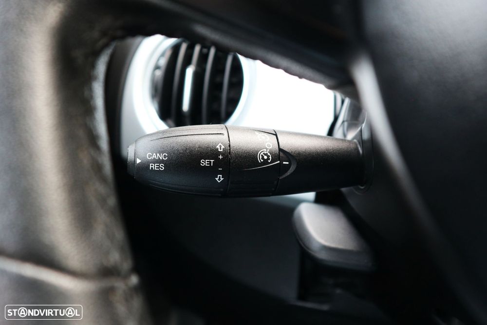 Fiat 500C 1.0 Hybrid Connect - 30