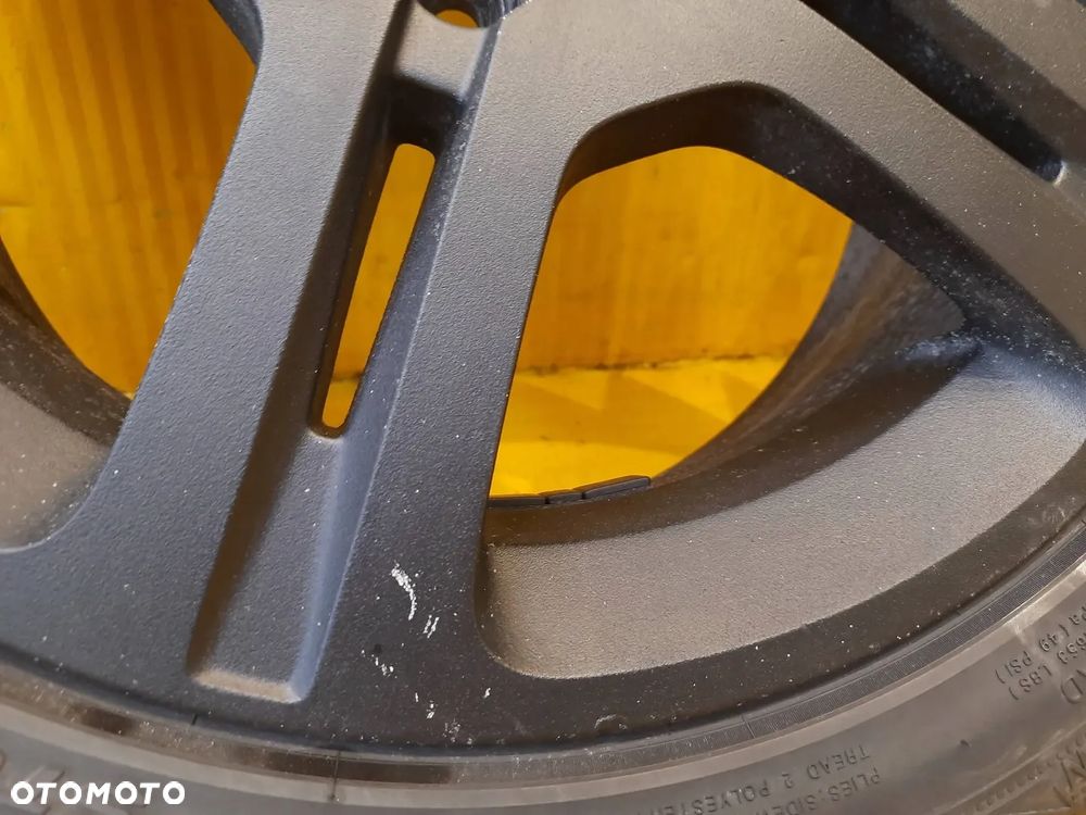 Volvo V60 II KOMPLET OPON Z FELGAMI 225/50R17 20r* - 3