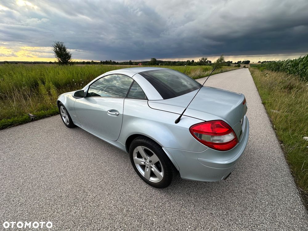 Mercedes-Benz SLK - 12